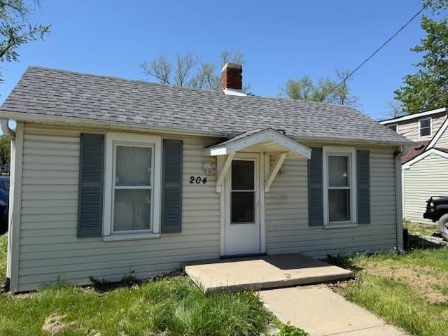 204 10th St, Savannah, MO 64485