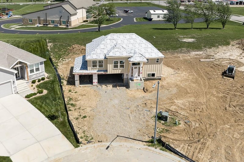 15580 Sheridan Ct, Basehor, KS 66007