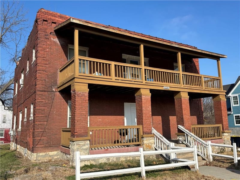 2416 22nd St, Kansas City, MO 64127