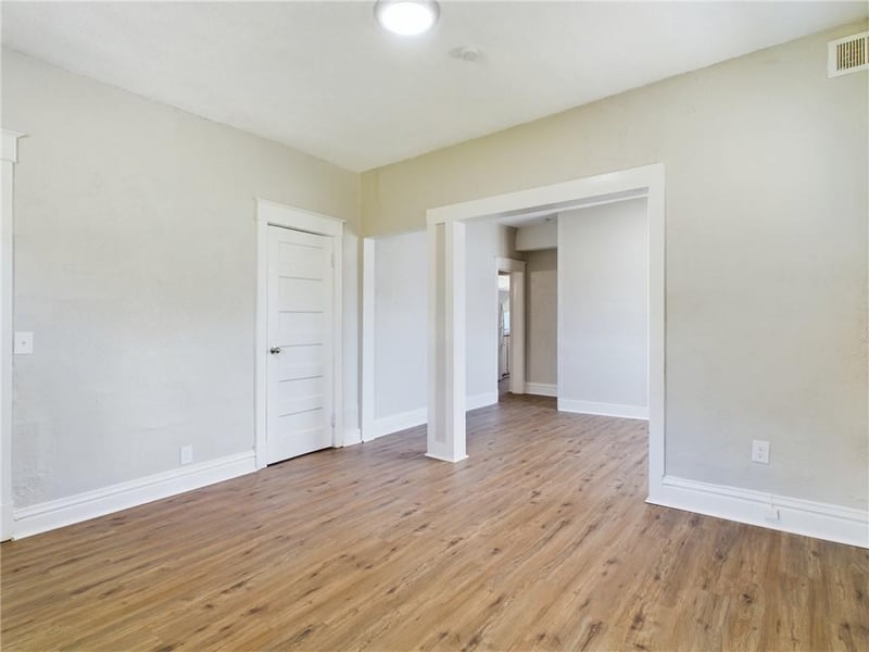 2416 22nd St, Kansas City, MO 64127