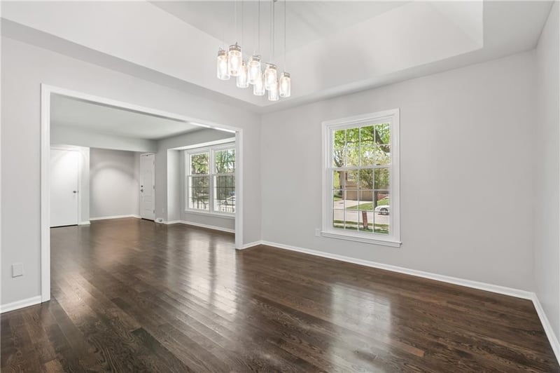 8306 97th Ter, Overland Park, KS 66212