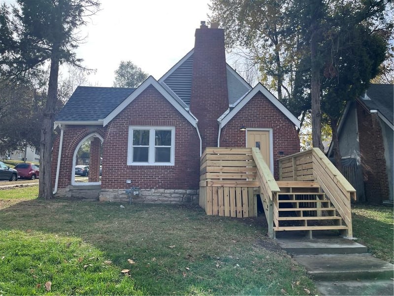 2819 63rd St, Kansas City, MO 64130