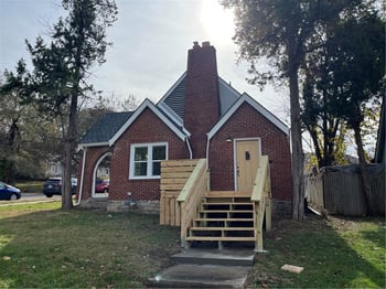 2819 E 63rd St, Kansas City, MO 64130