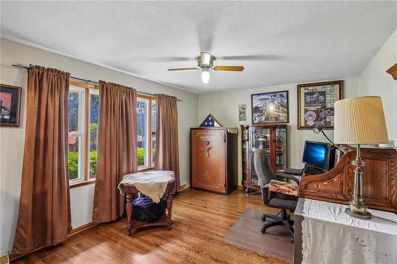 5310 Yecker Ave, Kansas City, KS 66104
