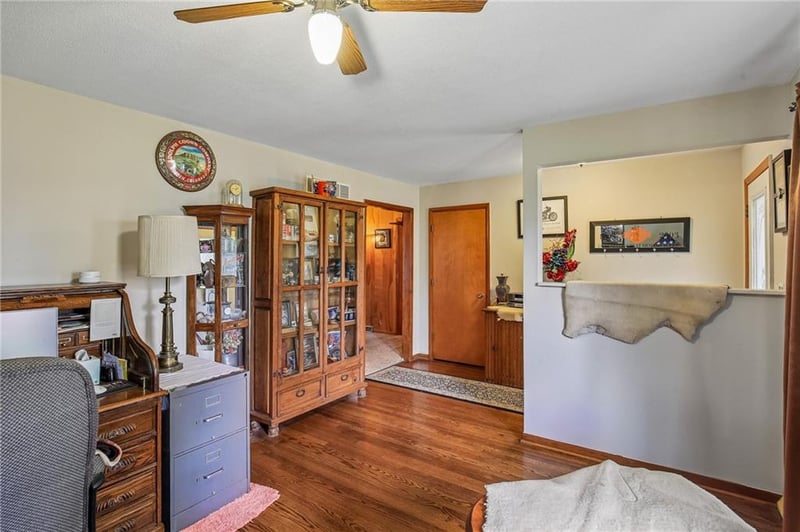 5310 Yecker Ave, Kansas City, KS 66104