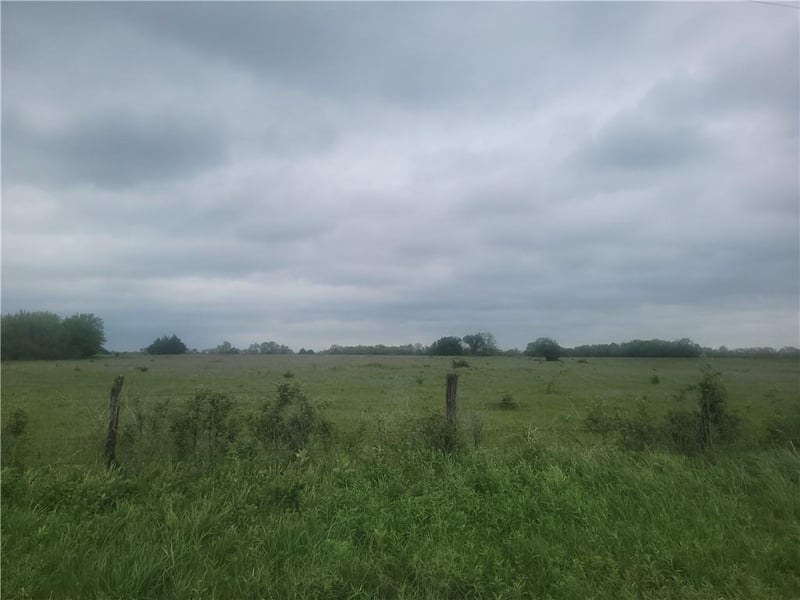 670th Ave, Walnut, KS 66780