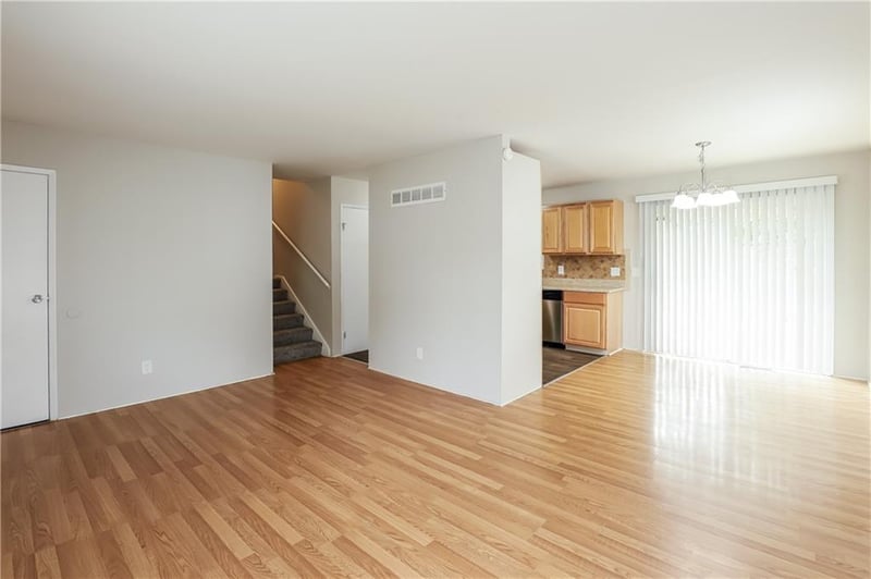 4843 Tullis Ave, Kansas City, MO 64119