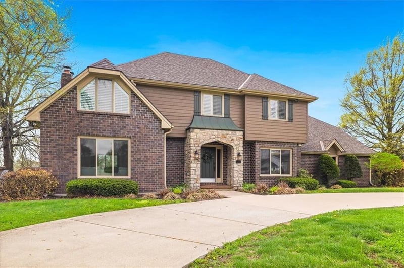 5601 W 181st St, Stilwell, KS 66085