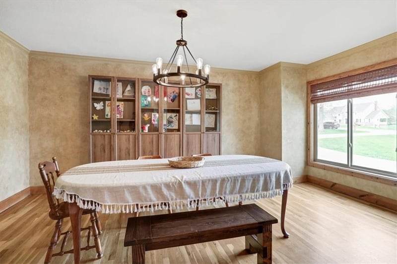 5601 W 181st St, Stilwell, KS 66085