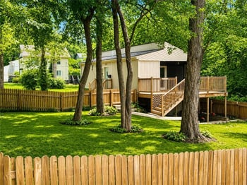 9721 Baltimore Ave, Kansas City, MO 64114