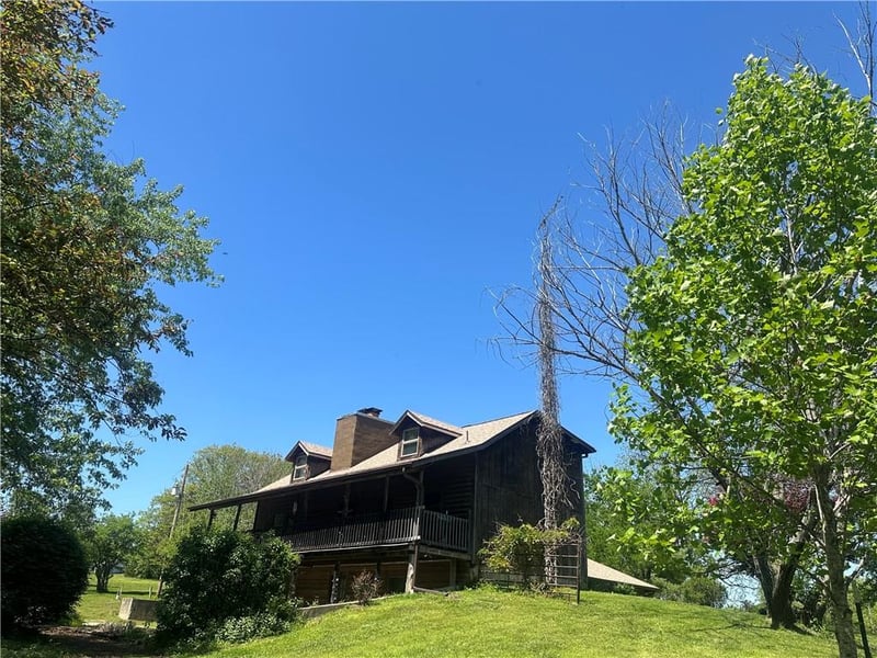 17 NE 465th Rd, Warrensburg, MO 64093