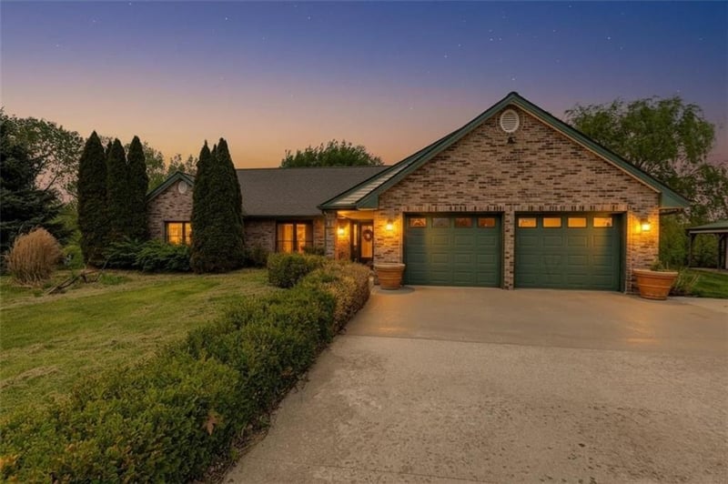 10306 State Route Jj Hw, St Joseph, MO 64504