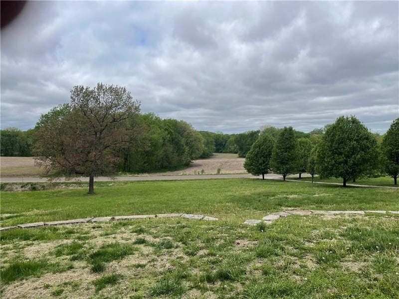 2511 Ottawa Rd, Atchison, KS 66002
