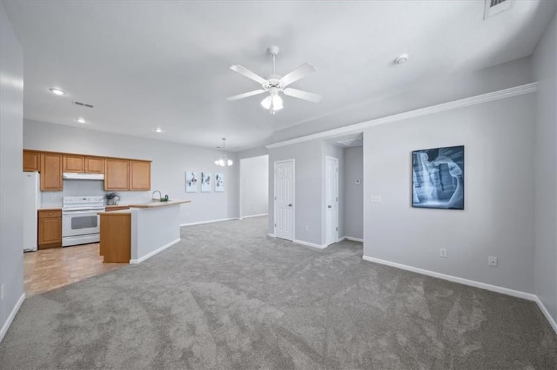 18630 158th Pl #4801, Olathe, KS 66062