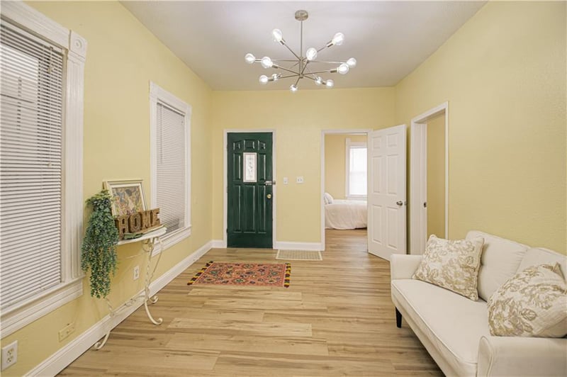 115 Brooklyn Ave, Kansas City, MO 64124