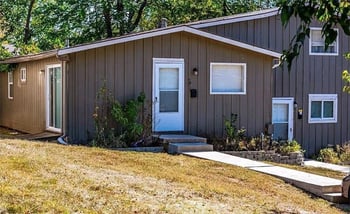 4025 Springfield Springfield St, Kansas City, KS 66103
