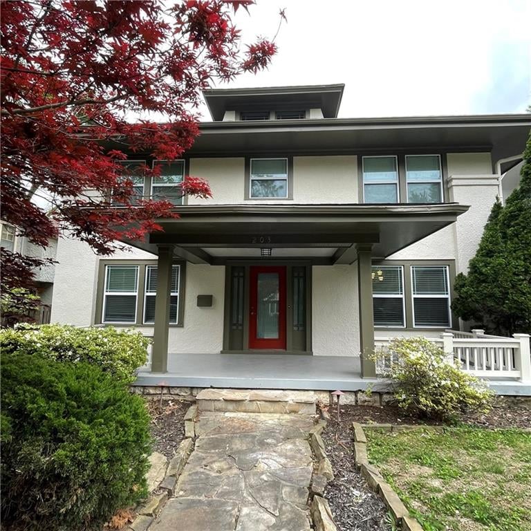 203 66th Ter, Kansas City, MO 64113