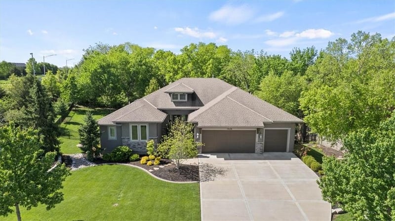 12256 Solomon Rd, Olathe, KS 66013