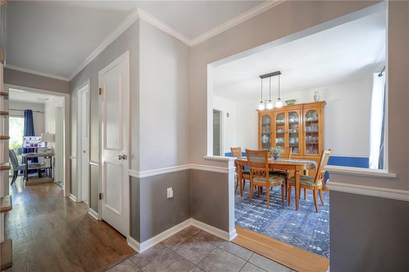 9724 Outlook Dr, Overland Park, KS 66207