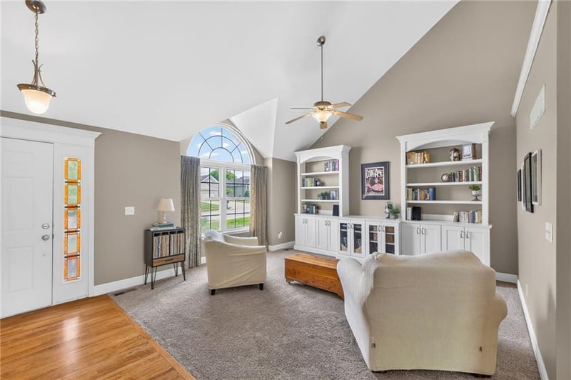 10722 Lane Ave, Kansas City, MO 64157