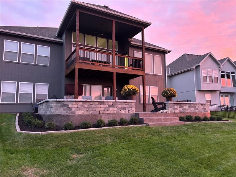 25274 92nd Ter, Lenexa, KS 66227