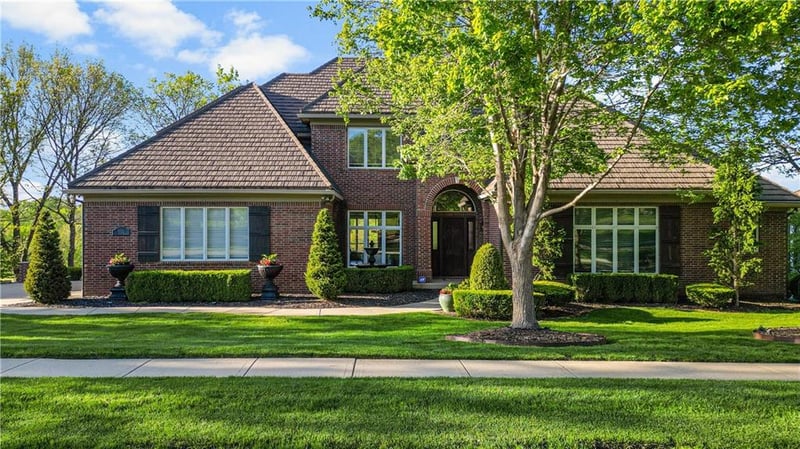 3604 153rd St, Leawood, KS 66224