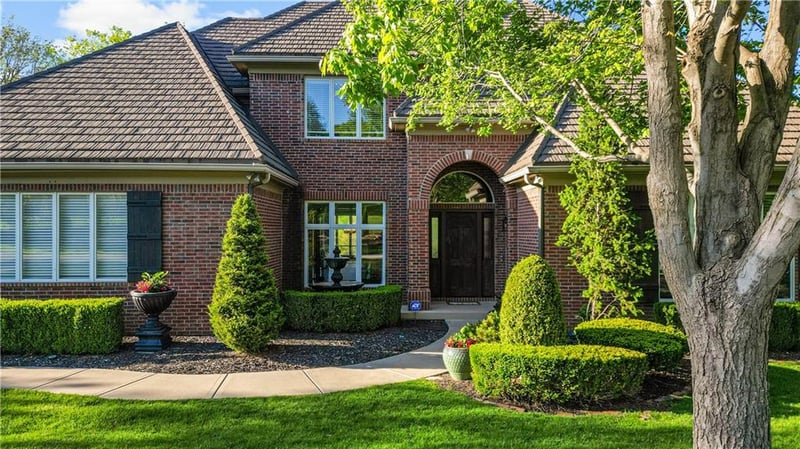 3604 153rd St, Leawood, KS 66224