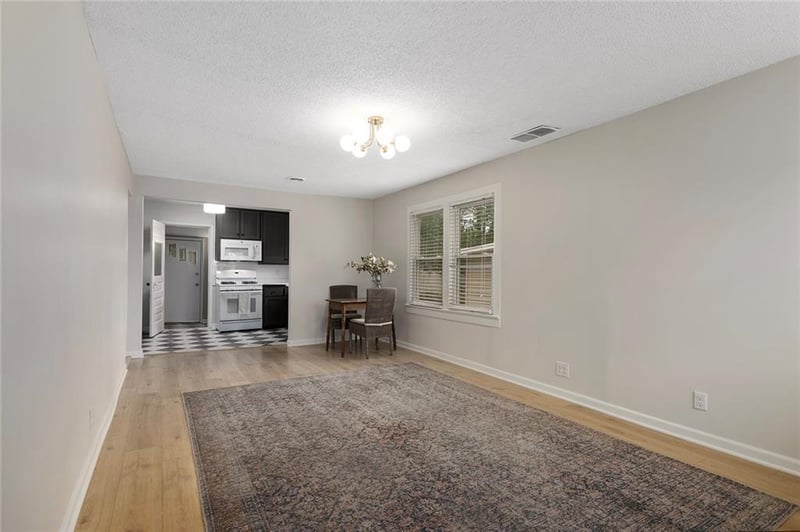 4437 Jackson Ave, Kansas City, MO 64117