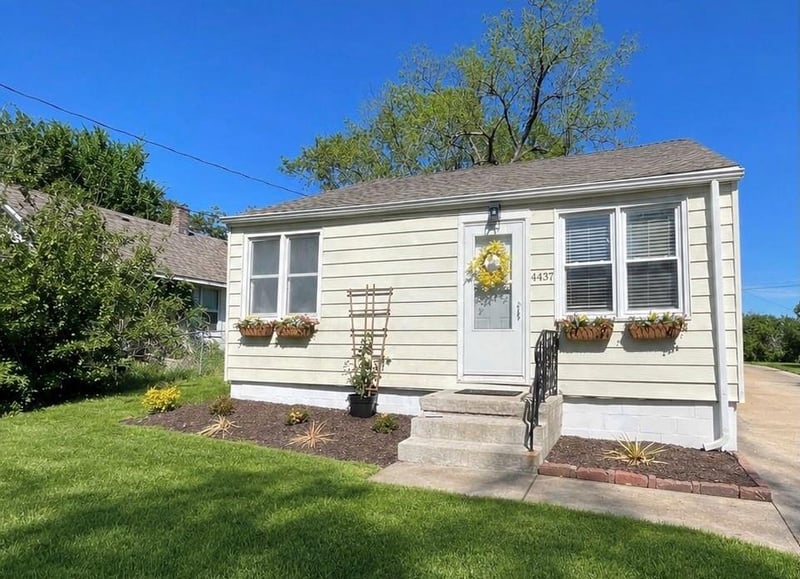 4437 Jackson Ave, Kansas City, MO 64117
