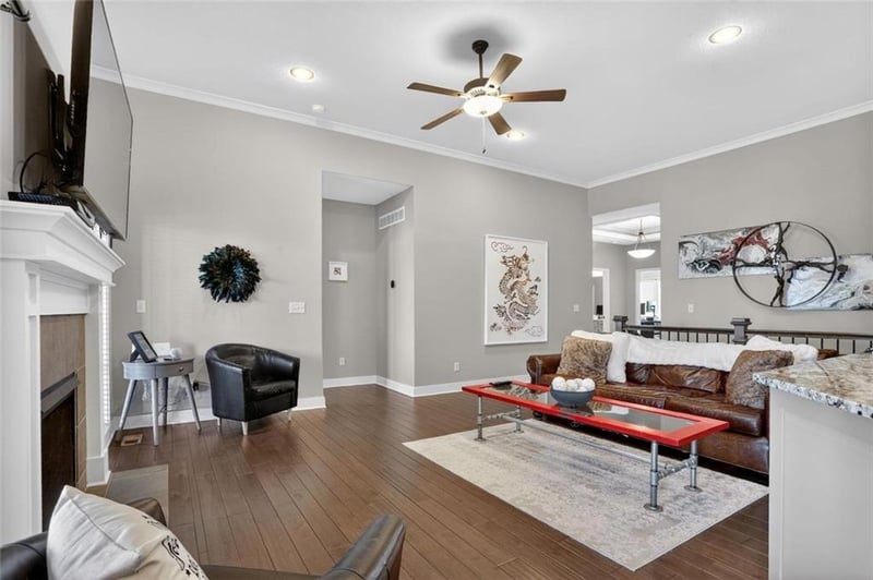 10824 Crystal Ave, Kansas City, MO 64156