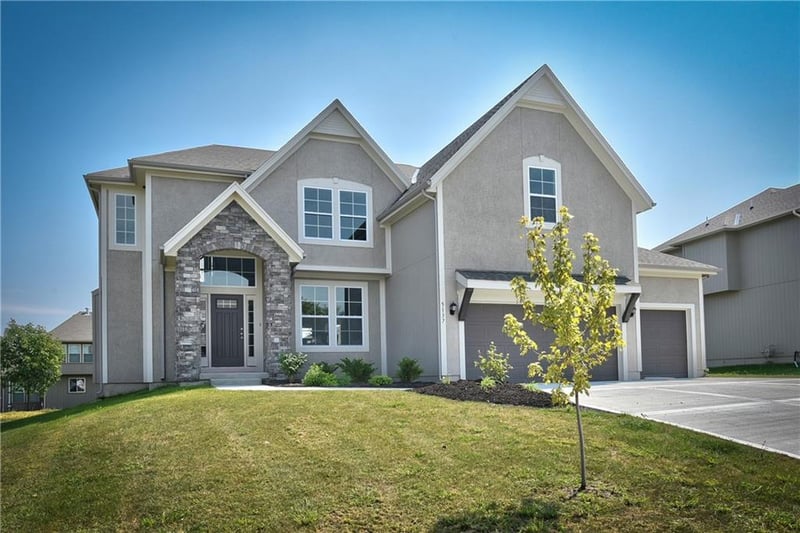 2275 W Elm Ter, Olathe, KS 66061