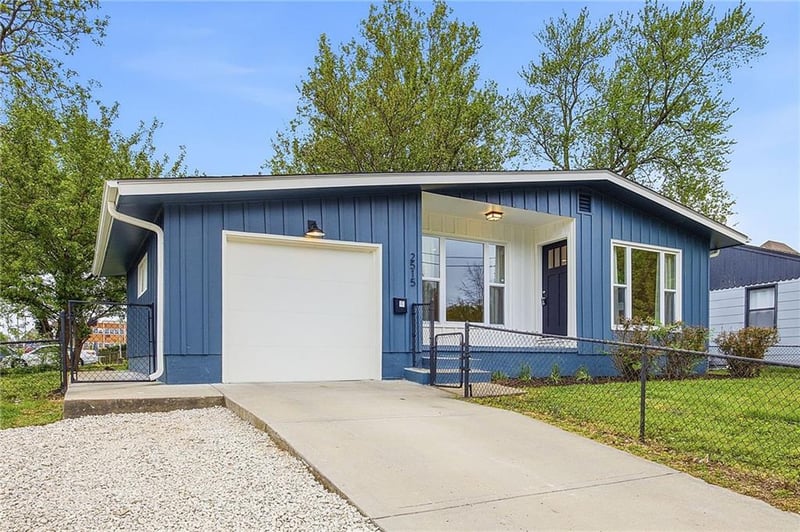 2515 Lexington Ave, Kansas City, MO 64124