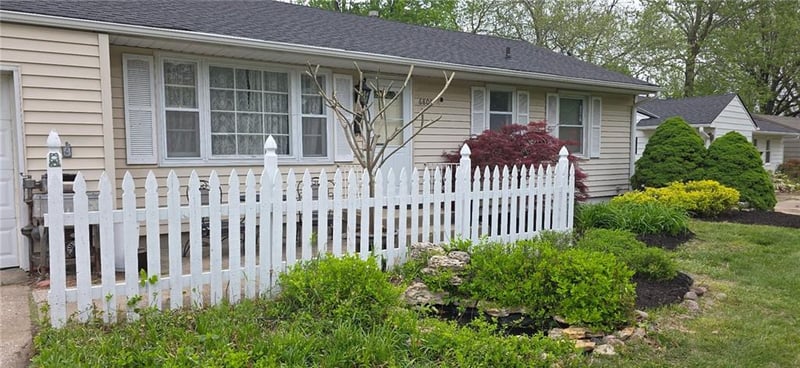 6800 76th Ter, Overland Park, KS 66204