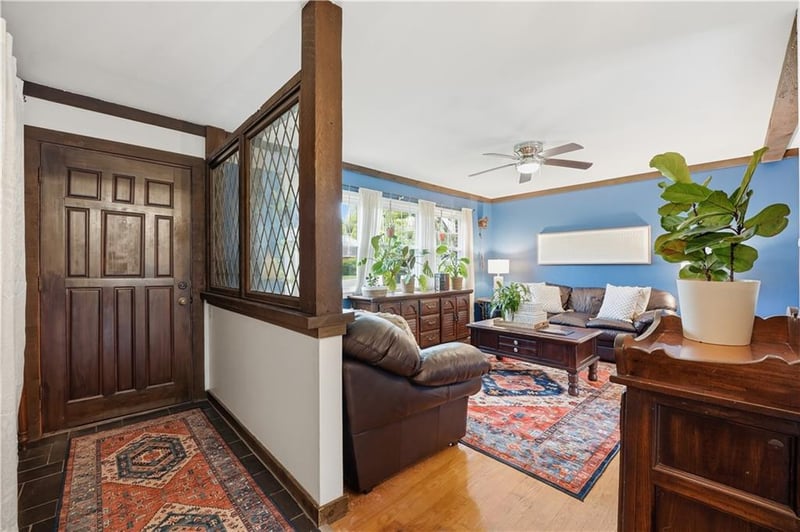 6320 93rd Ter, Overland Park, KS 66212