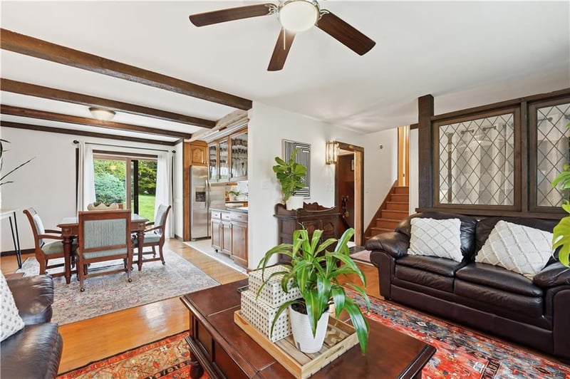 6320 93rd Ter, Overland Park, KS 66212