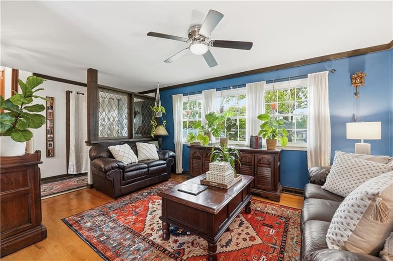 6320 93rd Ter, Overland Park, KS 66212