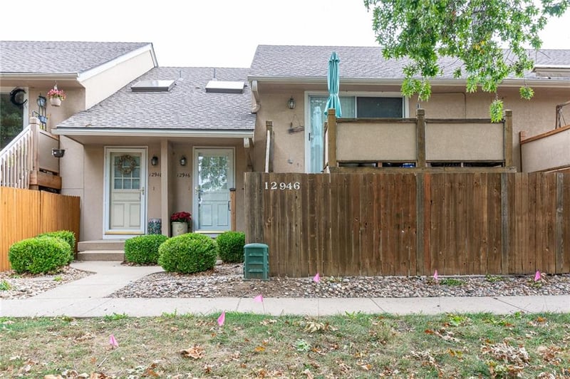 12946 110th St, Overland Park, KS 66210