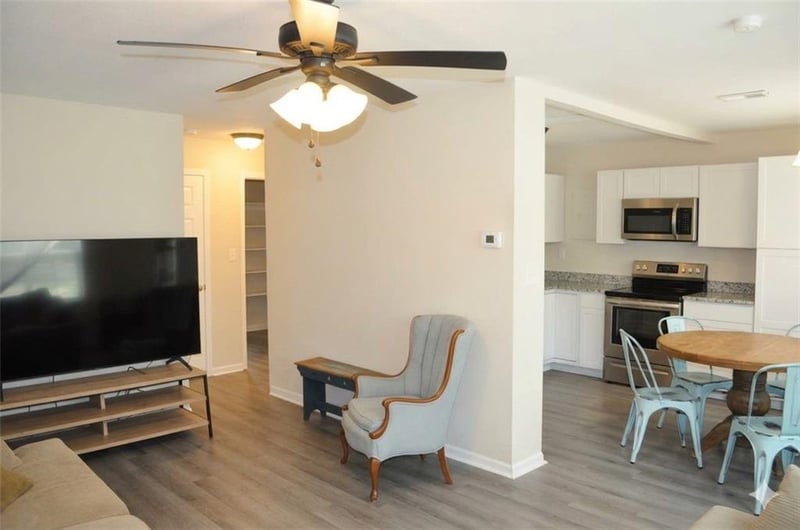 5149 Crest Dr, Kansas City, KS 66106