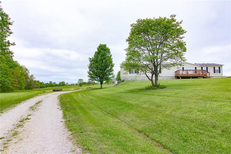 250 450th Rd, Warrensburg, MO 64093