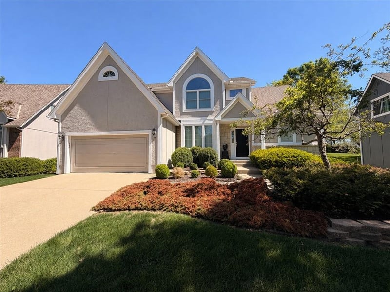 12313 Beverly St, Overland Park, KS 66209