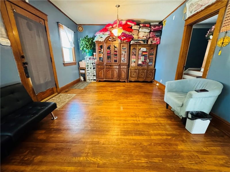 527 Quincy Ave, Kansas City, MO 64124