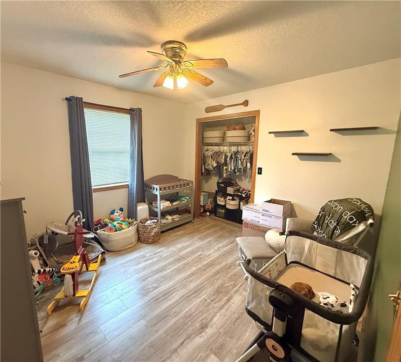 7128 66th Ter, Riverton, KS 66770