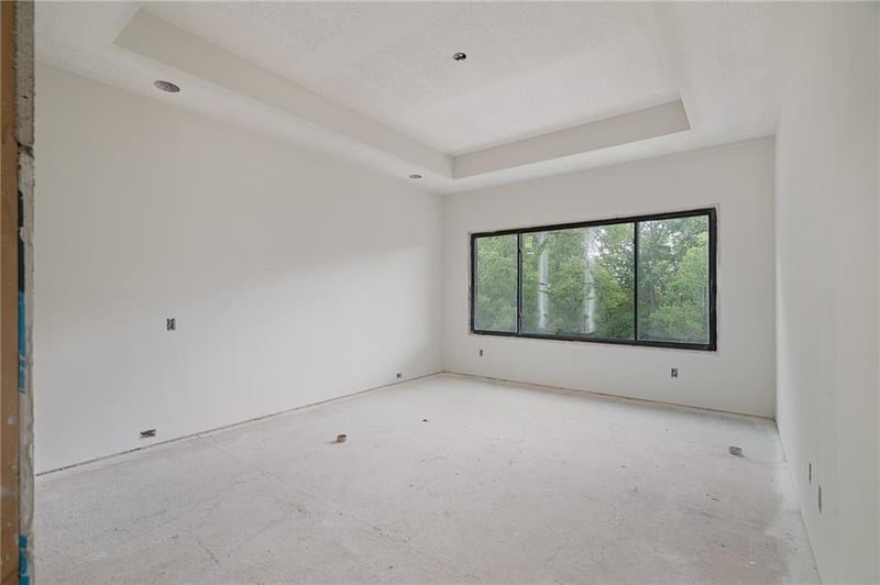 514 Turnbridge Dr, Raymore, MO 64083