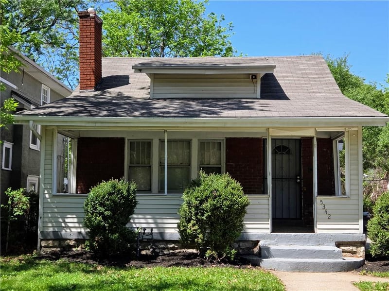 5342 Euclid Ave, Kansas City, MO 64130