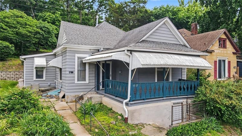 5715 King Hill Ave, St Joseph, MO 64504