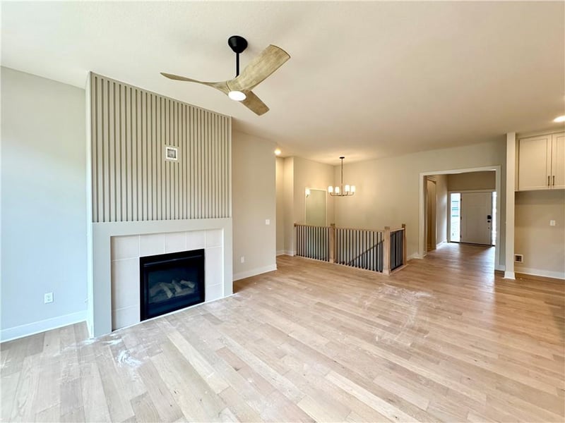 8222 90th Ter, Kansas City, MO 64153