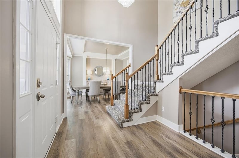 14712 Glenwood Ave, Overland Park, KS 66223