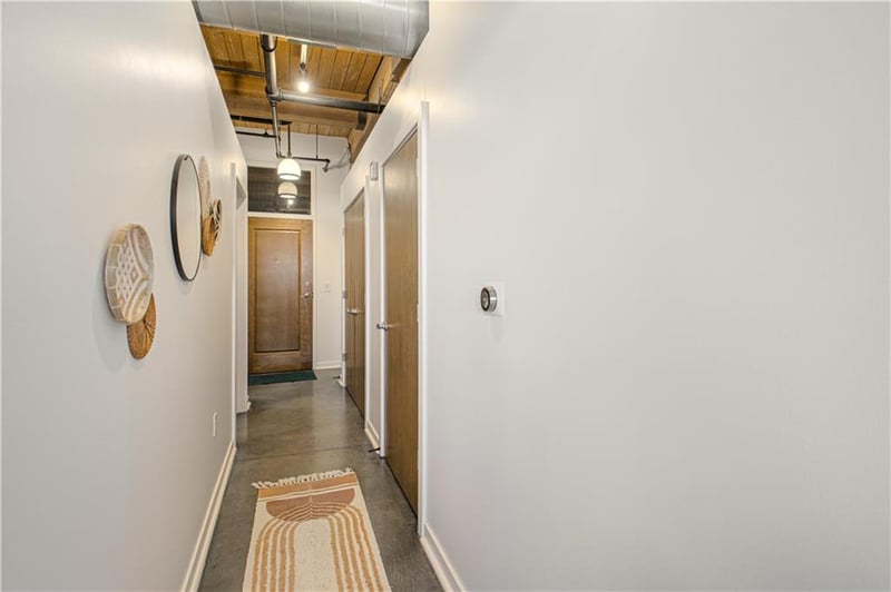 712 Broadway Blvd #502, Kansas City, MO 64105