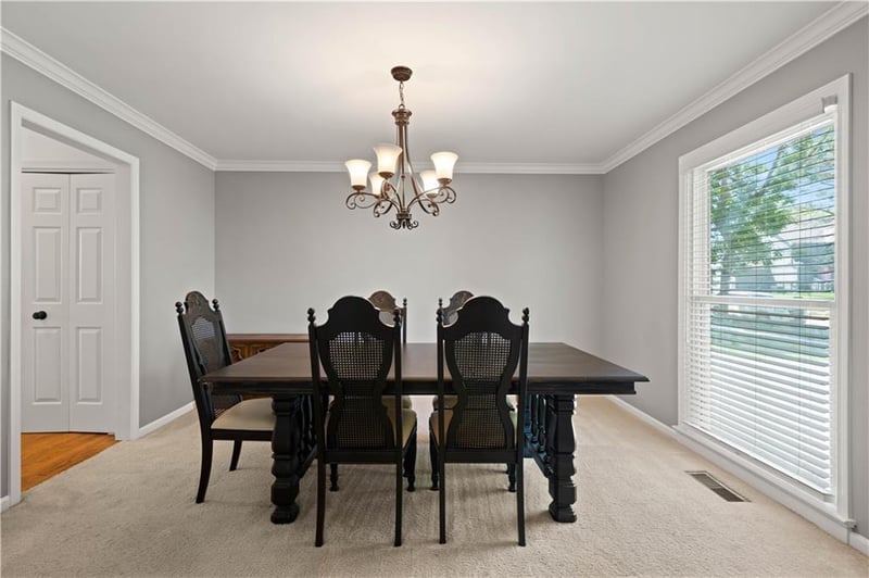 9413 Hall Dr, Lenexa, KS 66219
