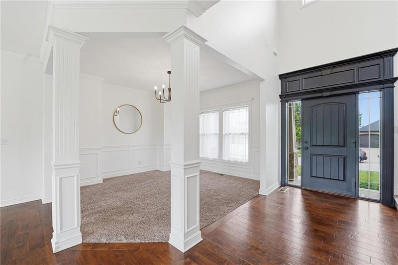 209 Waterwheel Ln, Lee's Summit, MO 64063